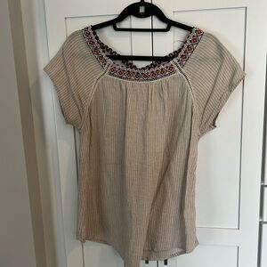 Hem & Thread short sleeve blouse